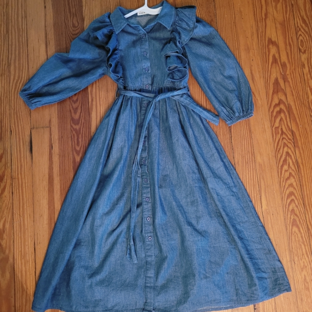 Girls long dress